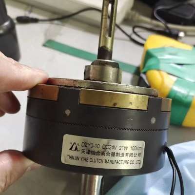 天津怡和道闸地铁电磁离合器制动器牙嵌DZY0-10 DC24V 100NM21W