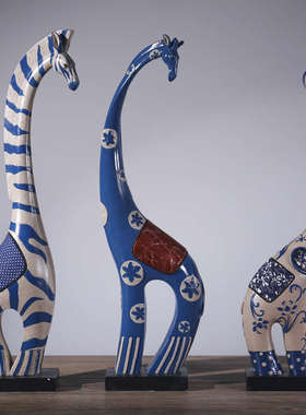 客厅居家装饰品时尚摆件现代简约象马新房玄关电视柜树脂工艺礼品