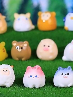 微景观创意可爱圆嘟嘟青蛙动物公仔盲盒装饰品配件车载桌面小摆件