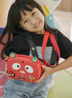 izt幼儿园儿童包包斜挎包可爱帅气卡通迷你防水公主宝宝女孩背包