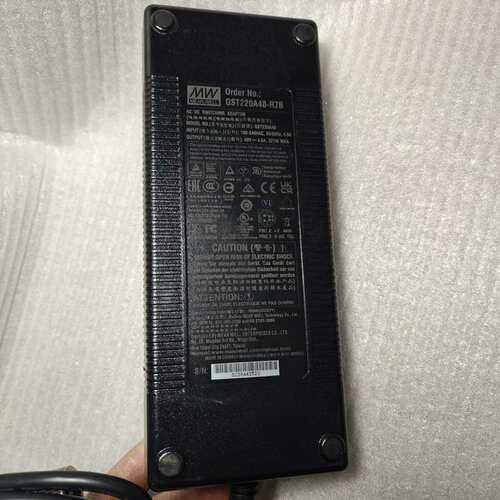 请议价-GST220A48-R7B 明纬48V4.6A电源