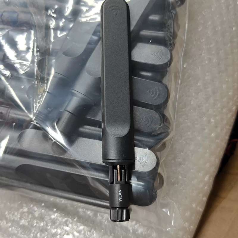 请议价-全新路由器天线,黑色船桨型,SMA接口,适用于各类路由器