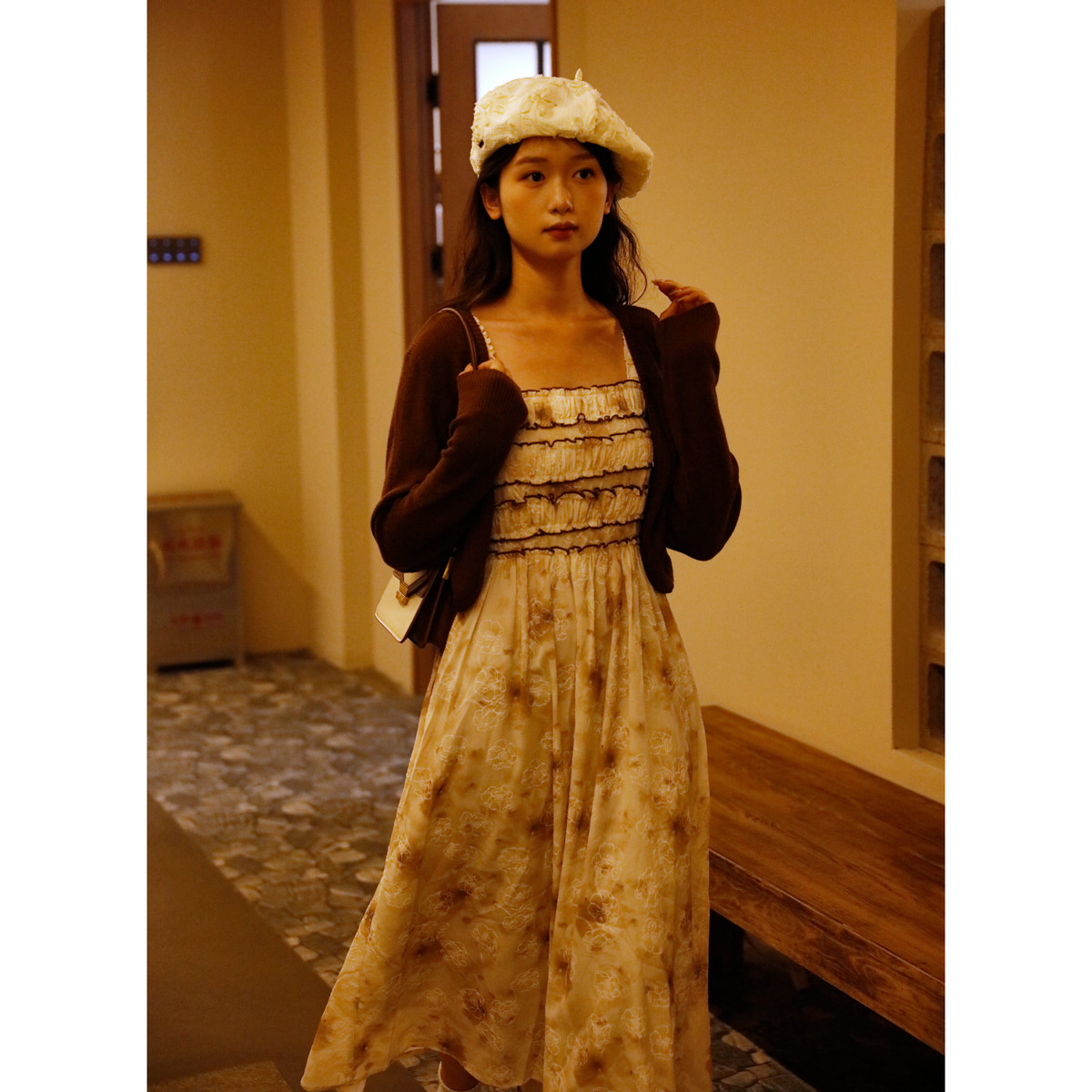 西町村屋气质两件套女装秋季法式复古温柔感印花套装AC8602532