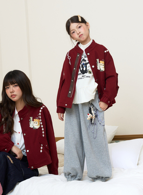 西町村屋趣味卡通打底衫亲子装女冬季新款印花中领小衫KAAD10571