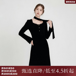 西町村屋气质感连衣裙女装冬季新款镂空蕾丝长裙含飘带XX9D10553