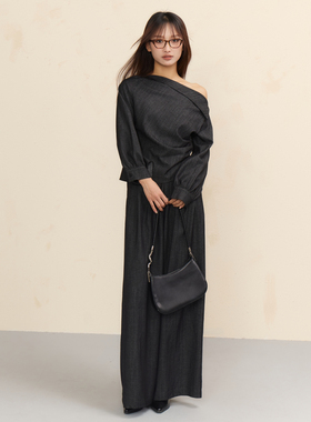 西町村屋简约风套装女装2026春季新款气质感斜肩上下套XHBA10804