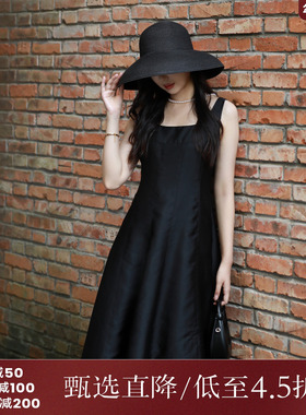 西町村屋赫本风长款吊带裙女装秋季新款法式收腰连衣裙XA9C10066