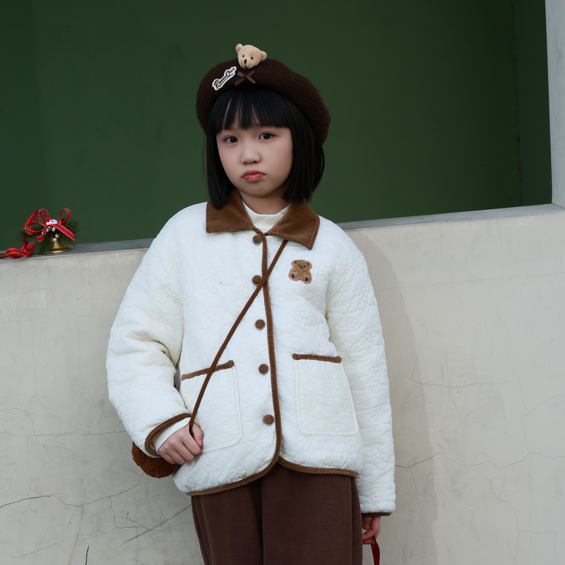 西町村屋亲子小熊贴布绣花外套