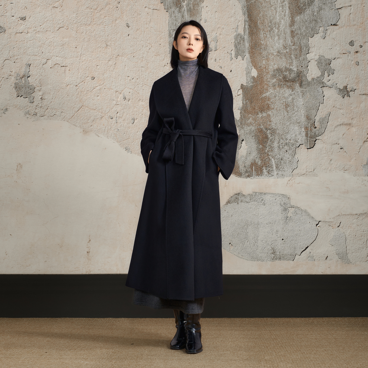 西町村屋极简大衣女装2025冬季新款气质双面呢通勤外套XHAD10286