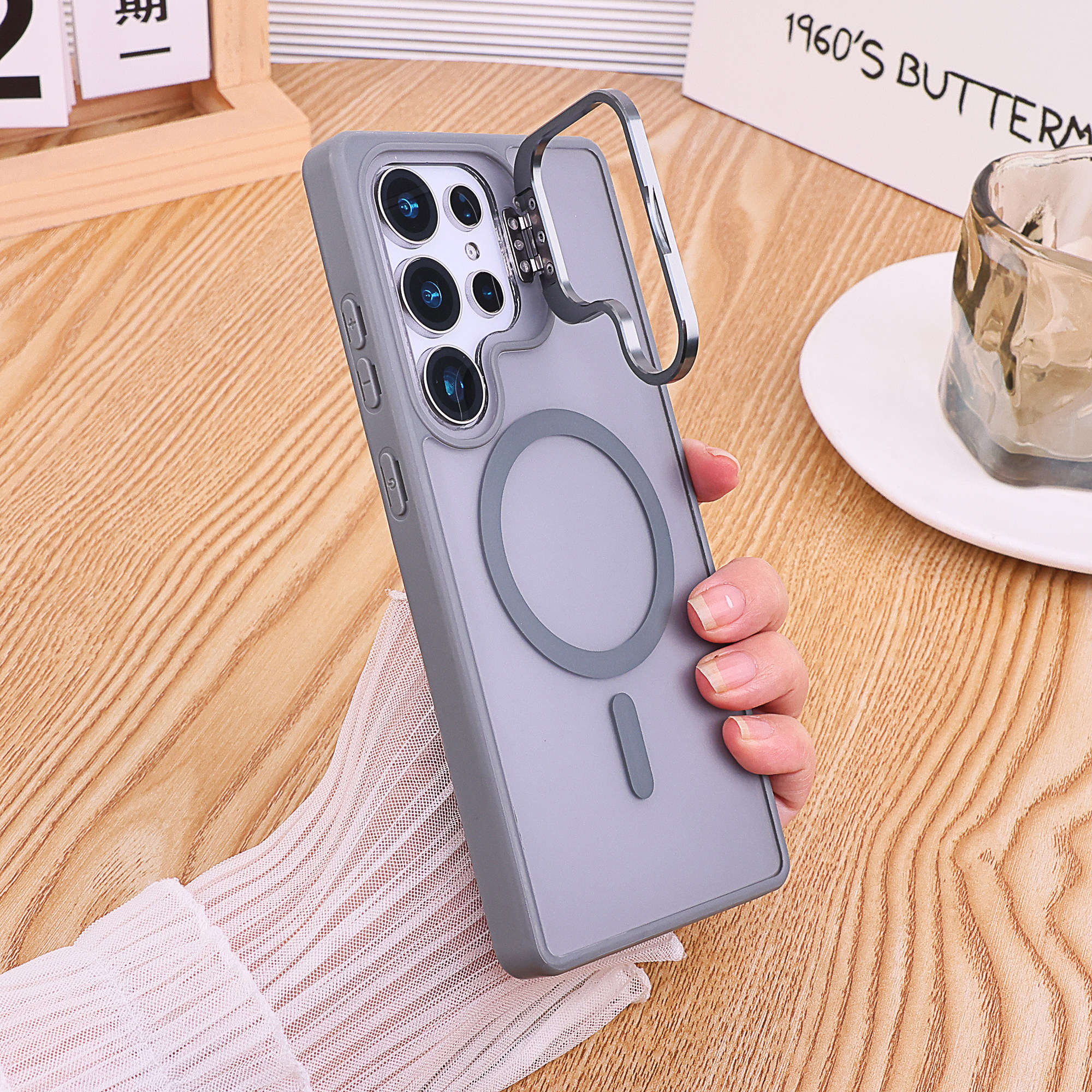 适用三星s25ultra手机壳s24ultra金属镜头隐形支架s25FE磁吸s24磨砂s23u防摔套25+大孔A16高级感A36A56A17A26