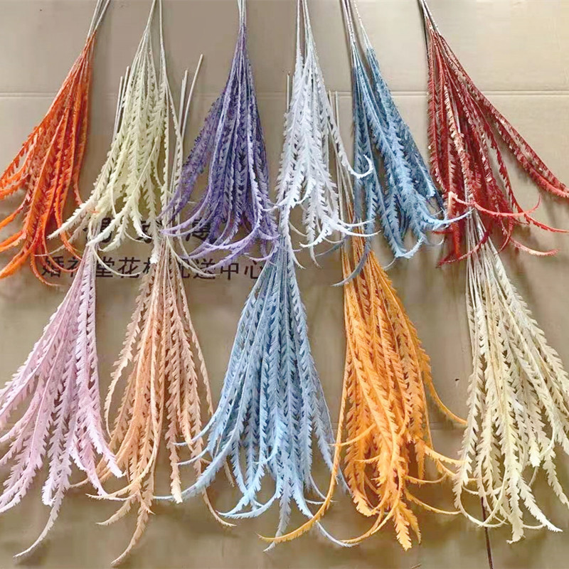 厂家  5叉大芒草仿真雾凇锯齿兰 飞燕草塑料花婚礼堂婚庆酒店