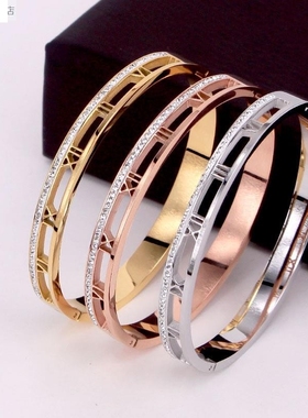 11-306百搭半圈钻镂空罗马数字暗扣手镯 个性潮人时尚泥巴钻百搭