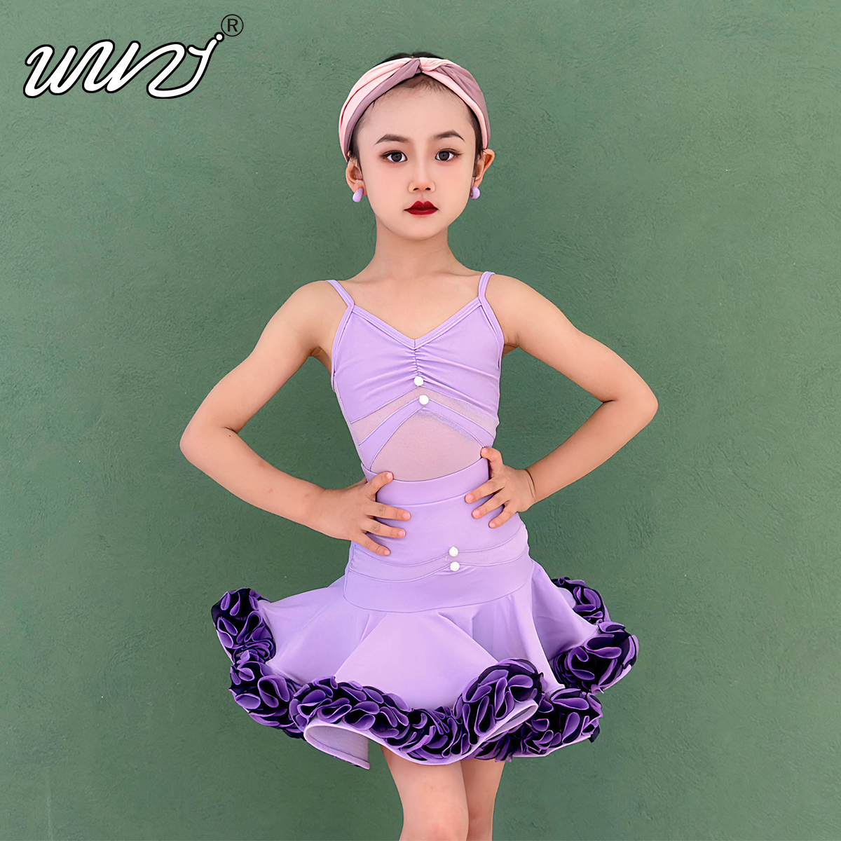 拉丁舞服女童2025新款夏季拉丁舞服儿童演出服少儿专业表演舞蹈服