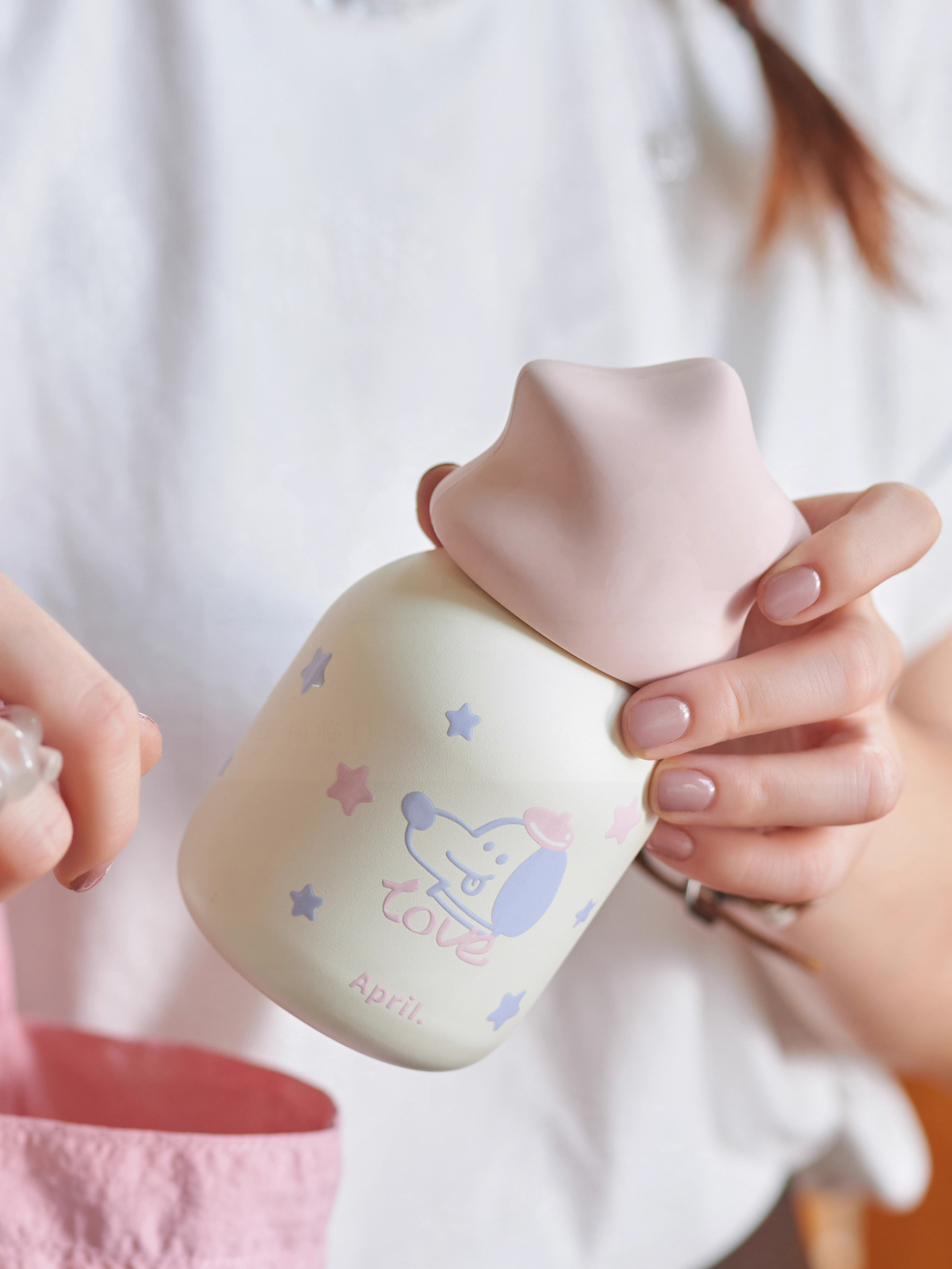 女生2025新款水杯子女士保温杯吸管高颜值小巧便携巨好看的咖啡