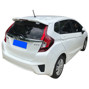 适用飞度尾翼14-20款飞度FIT免打孔改装RS顶翼18款带灯GK5定风翼