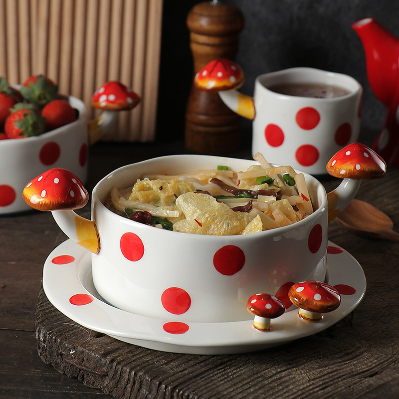 蘑菇大众陶瓷碗陶瓷可爱