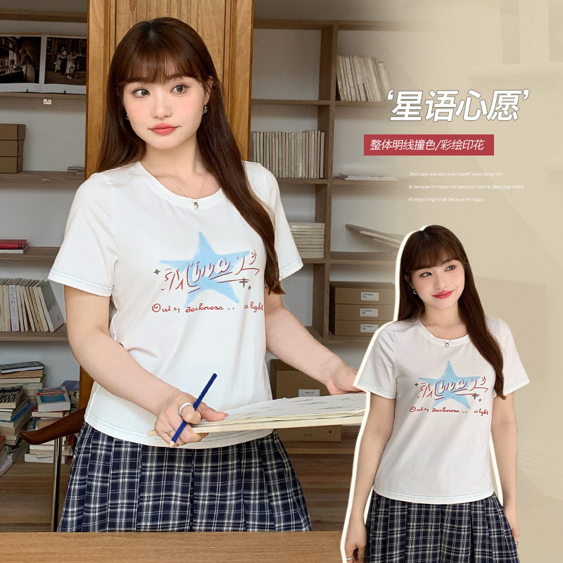 大码胖mm设计感星星印花正肩短袖T恤女夏季休闲显瘦白色上衣63385