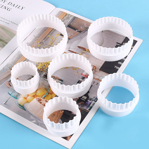 6-pieceCakeCakeCakeEmbo