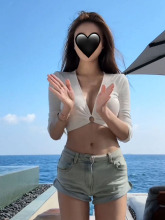 温婉同款浅蓝色水洗高腰牛仔短裤女设计感显腿长翻卷毛边短裤热裤