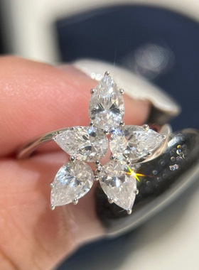 S925银cluster水滴花卉克拉梨形婚戒仿真钻戒指培育钻戒子