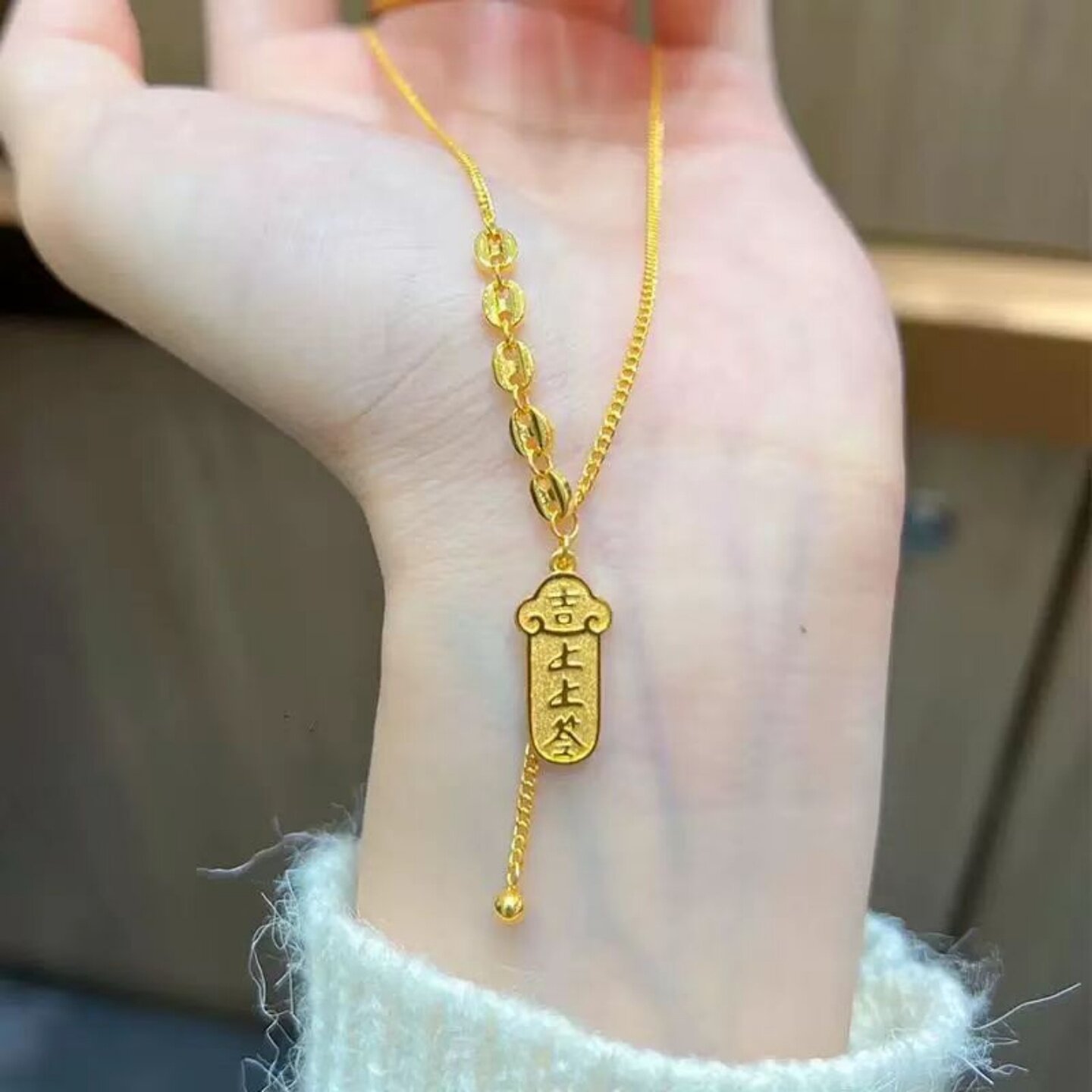 沙金上上签项链吊坠女款仿真黄金首饰一体链时尚气质锁骨链不掉色