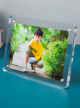 品朋有机玻璃相架镜框定制亚克力磁力透明摆台创意仿水晶集体合照