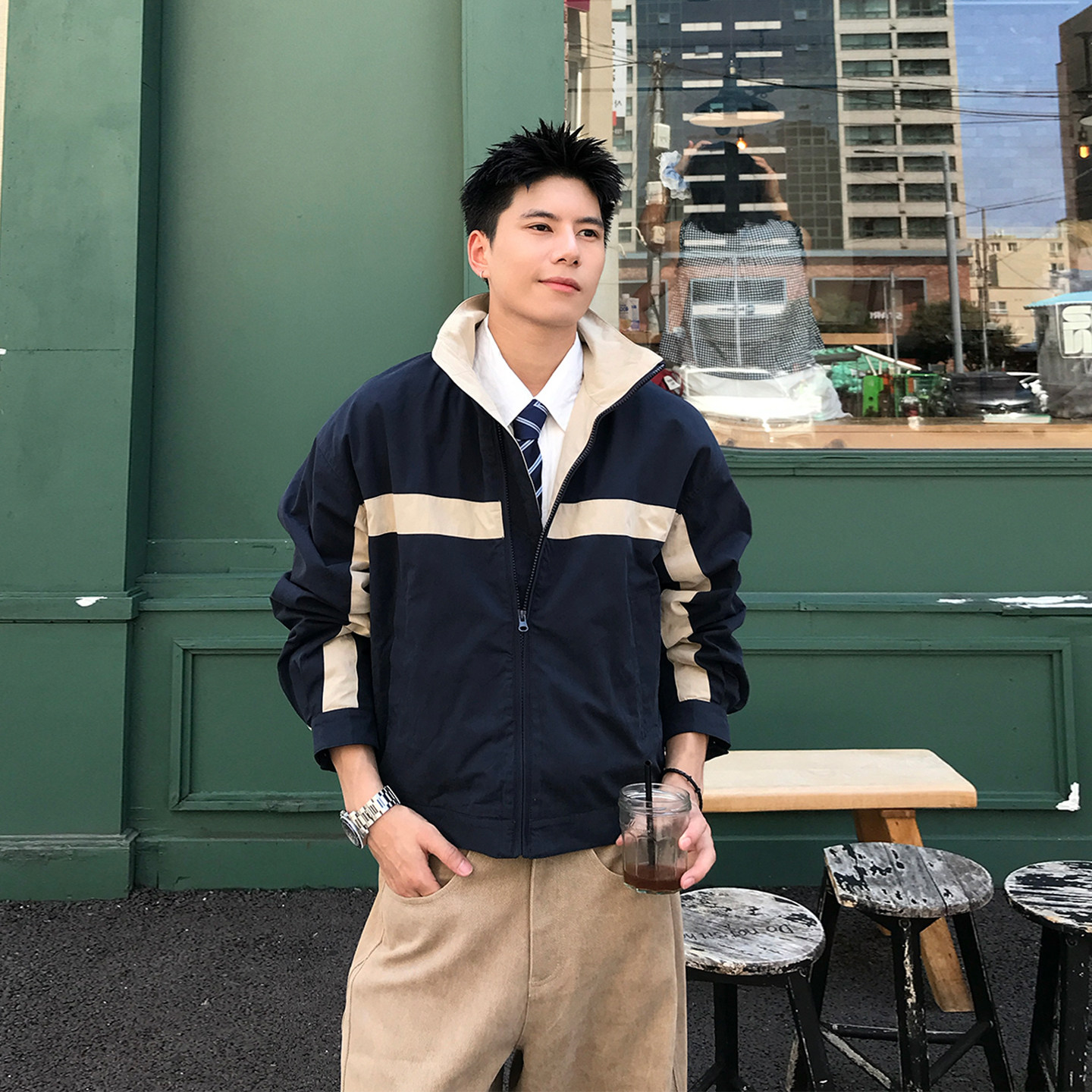 Holocene撞色拼接立领夹克男
