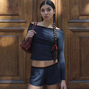 BM少女深蓝色花边一字肩长袖 休闲套装 T恤 时尚 低腰阔腿裤 IAEY法式