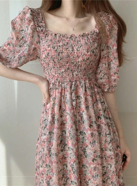 新款夏装年雪纺2025泡泡袖森系方领连衣裙法式复古仙女长裙子碎花