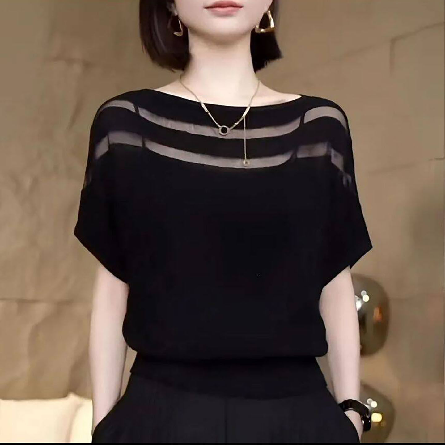 优麦汇女装镂空冰丝短袖蝙蝠衫夏季女士一字领半袖针织衫气质上a1