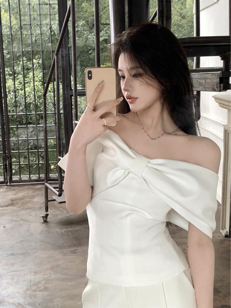 FRENCH HIGH-END SWEET BOW ONE-SHOULDER SHIRT WOMENS SUMMER SLIM SLIM SEXY SHORT TEMPERAMENT TOP