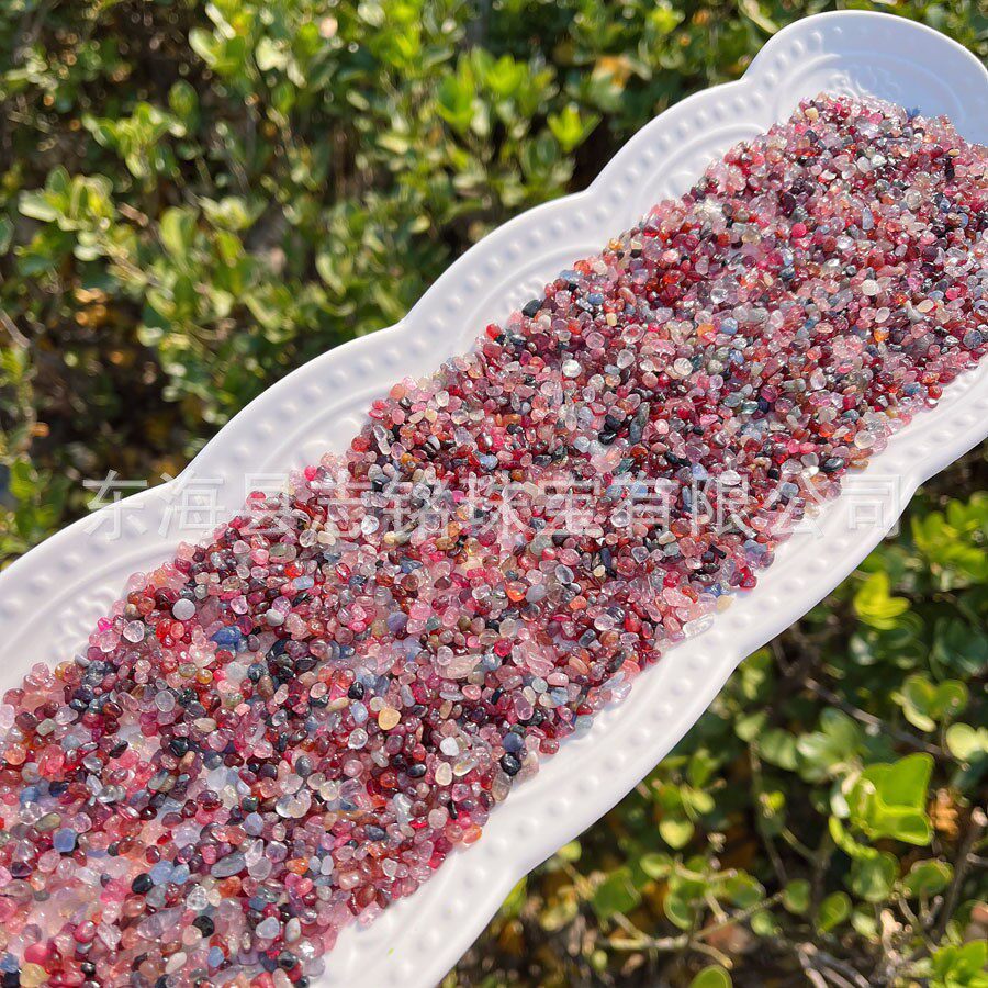 2026天然尖晶石碎石摆件彩粉红spinel碎料装饰手机壳美甲儿童科普