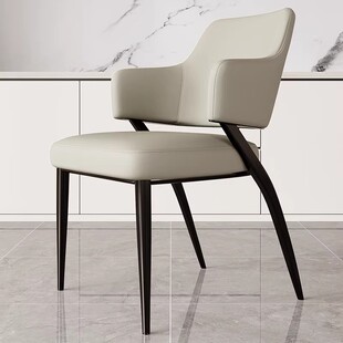意式极简餐椅2026新款轻奢高级感椅子家用靠背椅现代简约餐桌椅子