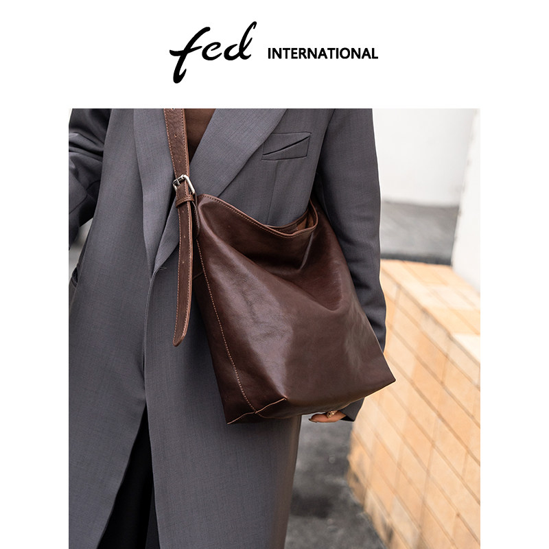 fed植鞣皮头层牛皮真皮HOBO包斜挎包单肩包腋下包水桶包BFA9091,箱包皮具/热销女包/男包,水桶包,淘宝优惠券,粉丝福利购,淘宝优惠卷