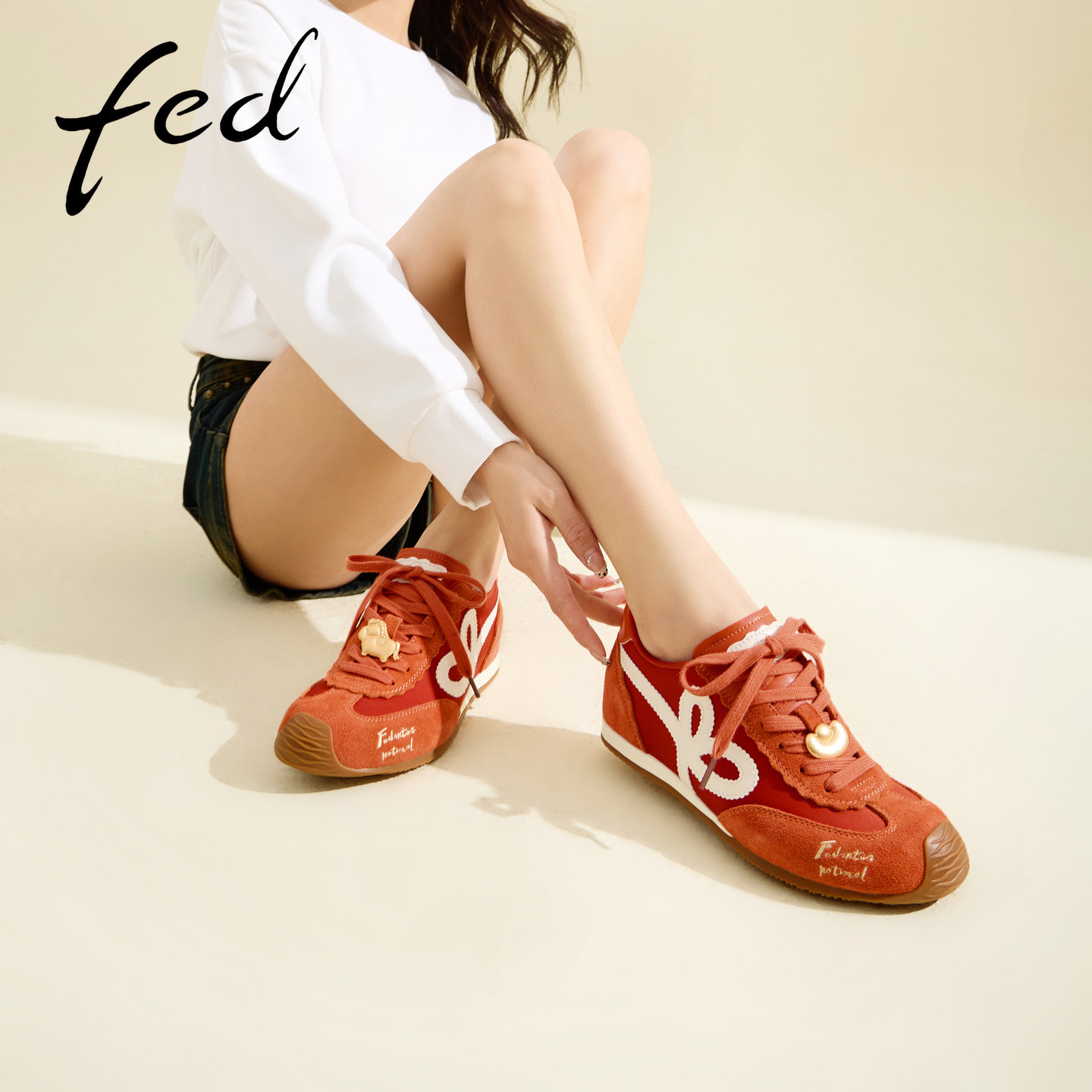 fed橘红色拼接德训鞋女2026新款