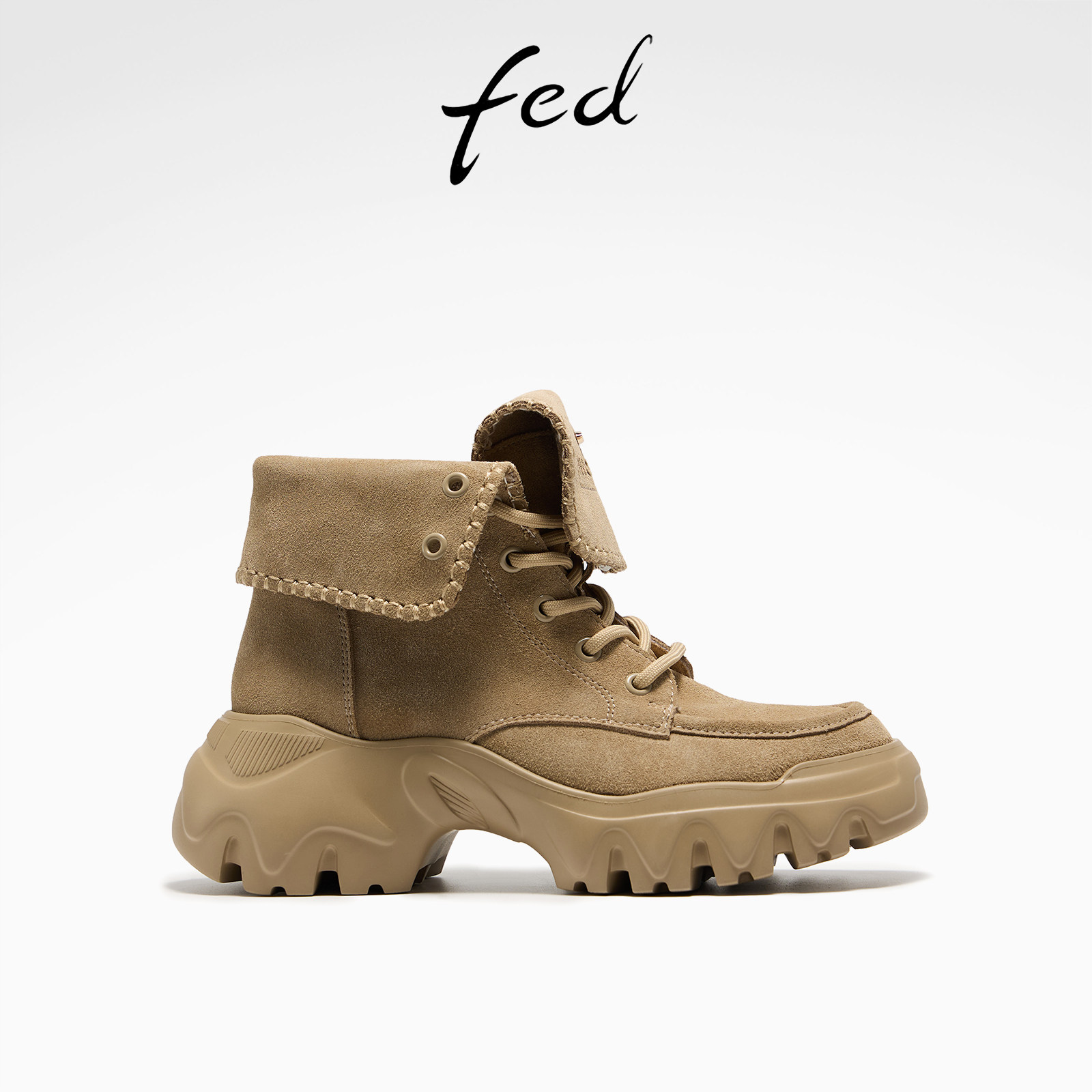 fed卡其绒面马丁靴女圆头厚底