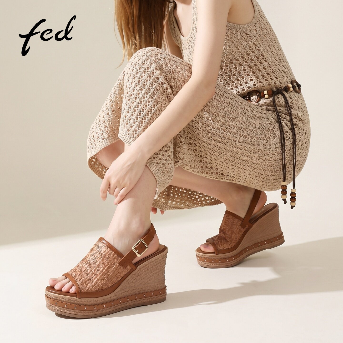 fed草编度假风坡跟凉鞋女2026夏