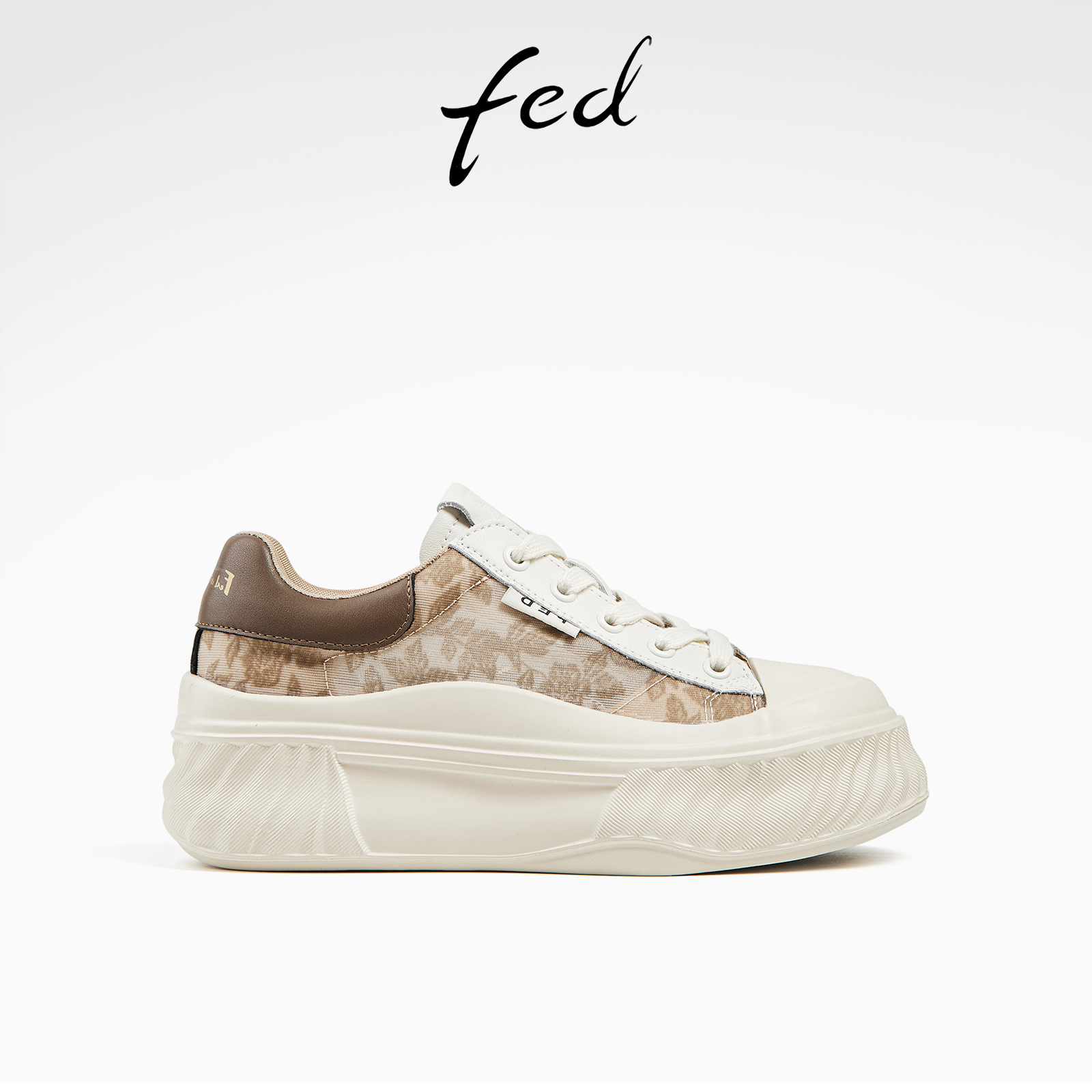 帆布透气运动休闲鞋女复古板鞋