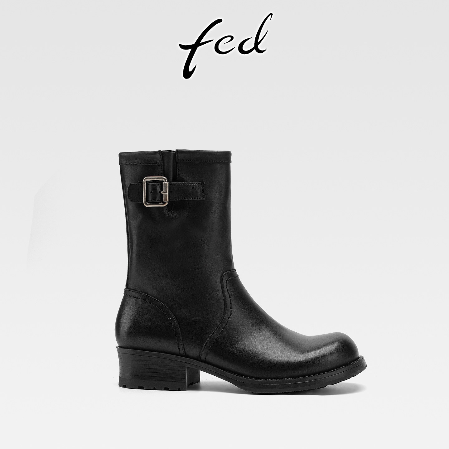 fed复古黑色全真皮粗跟烟筒靴女