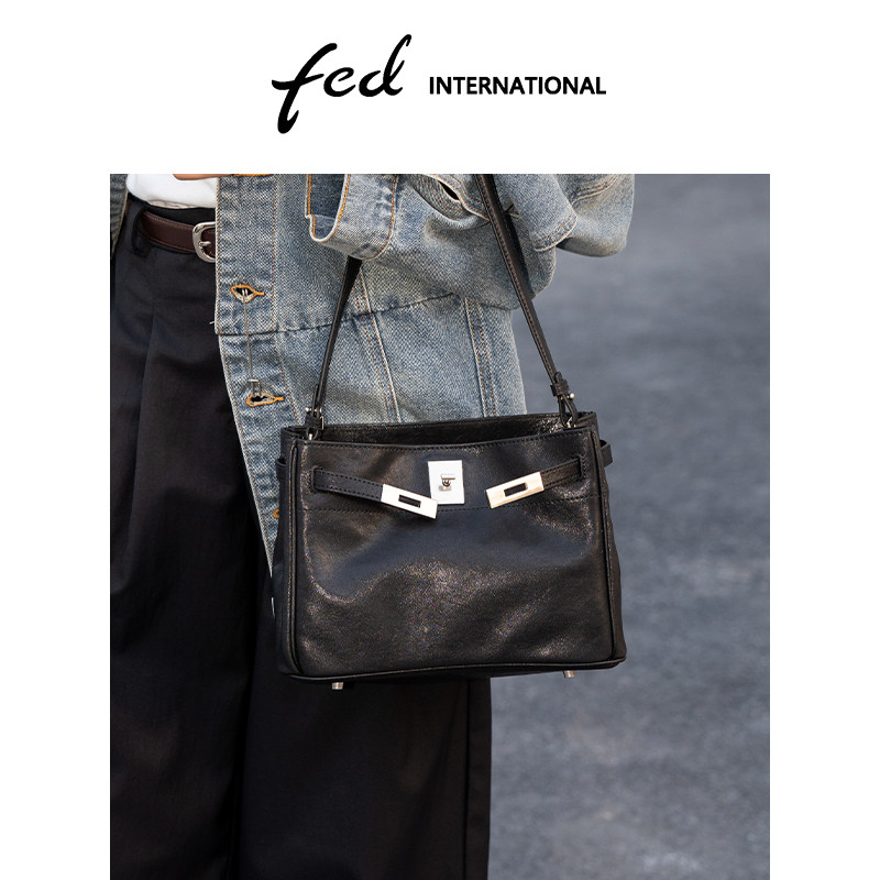 fed植鞣皮头层牛皮真皮女包HOBO包单肩斜挎女士包包BFA91