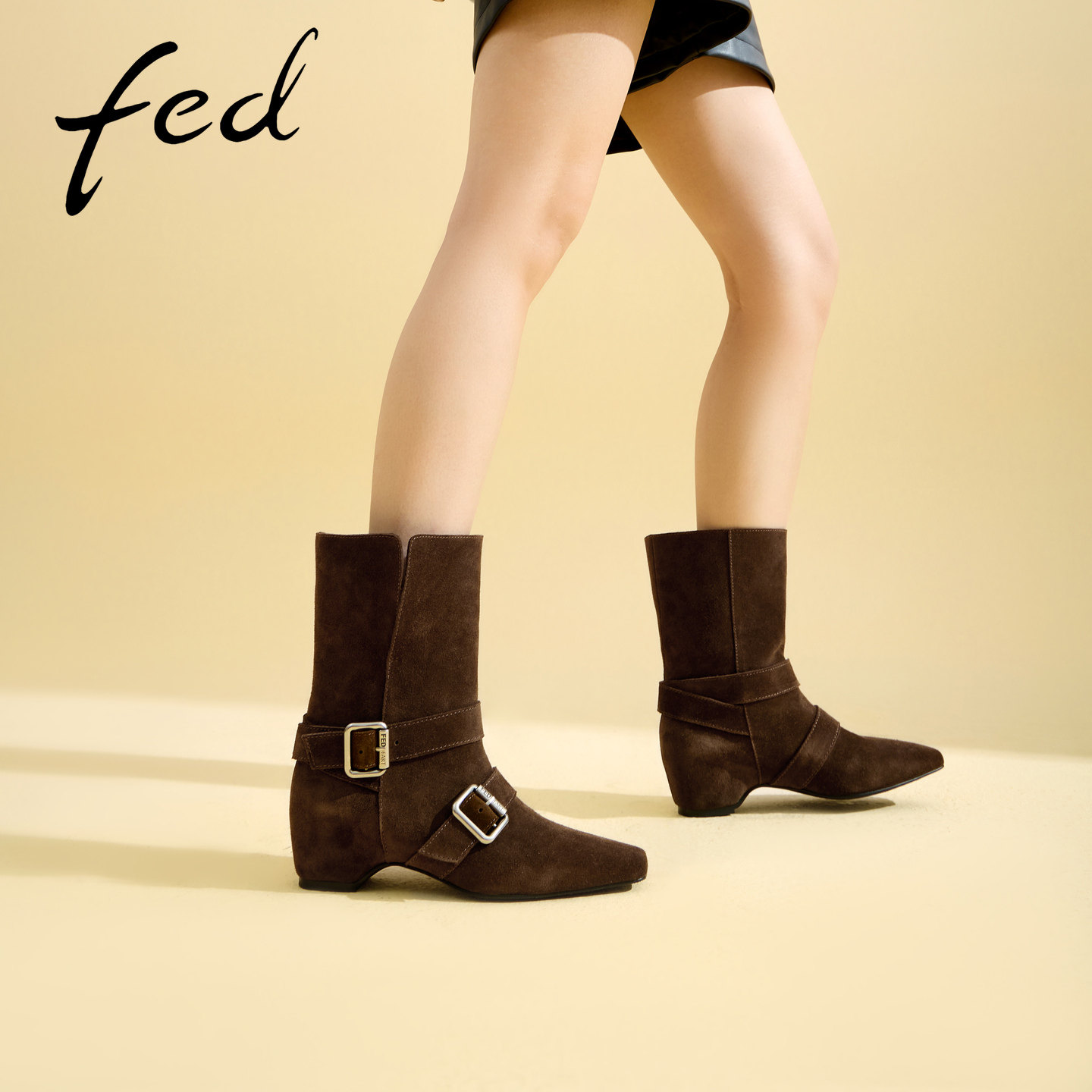 fed棕色绒面方头短靴秋冬女