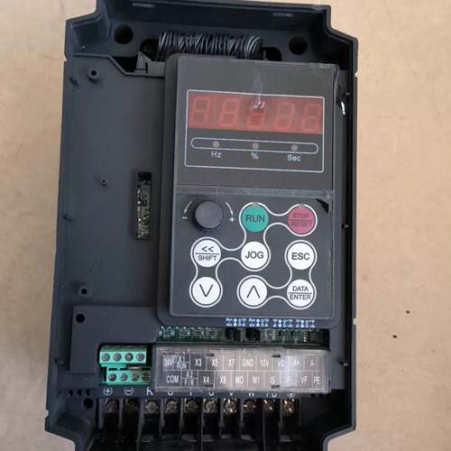 可维修变频器SINE303-0R7G/1R1P议价