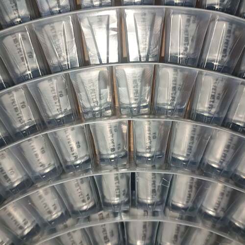 可议价共300只160v47uf贴片电容体积1016mm
