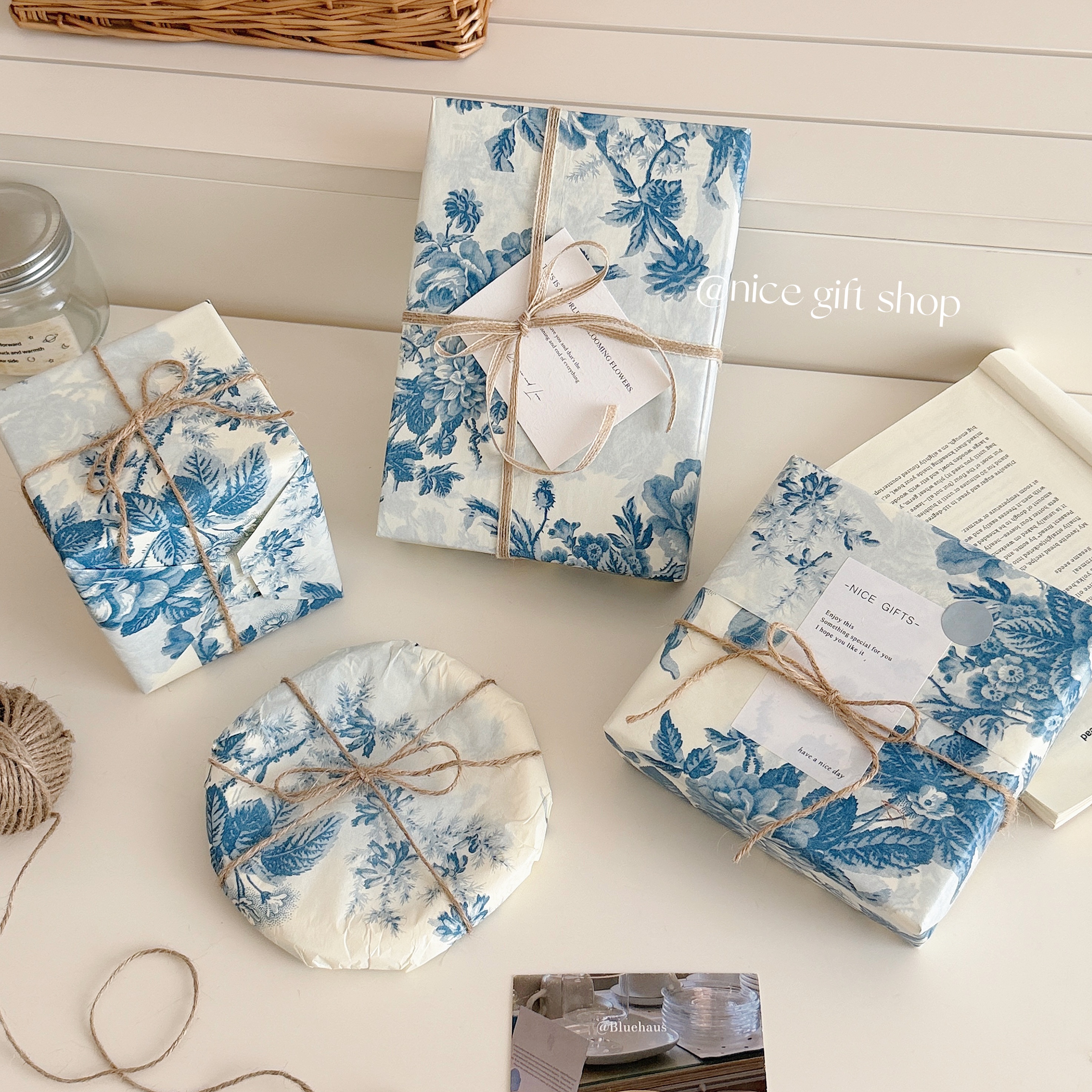 复古高级感蓝色牡丹雪梨纸节日礼物包装纸国风青花礼品纸花艺纸