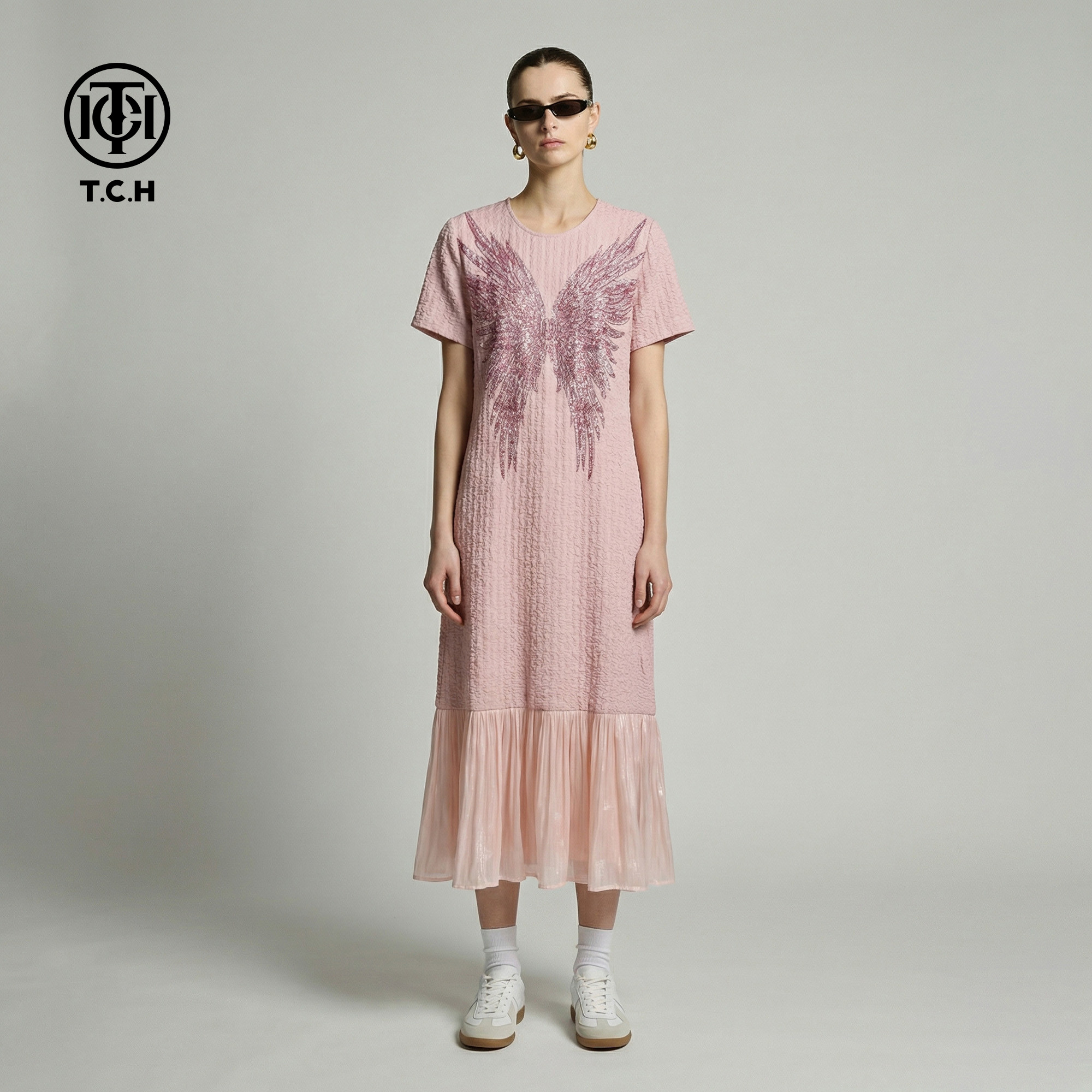 TCH【天使之翼】夏款翅膀烫钻粉色短袖女装时尚连衣裙T78B30E1022