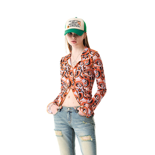 Badee春夏修身彩色印花个性套头长袖露脐T恤衬衫女半开叉上衣