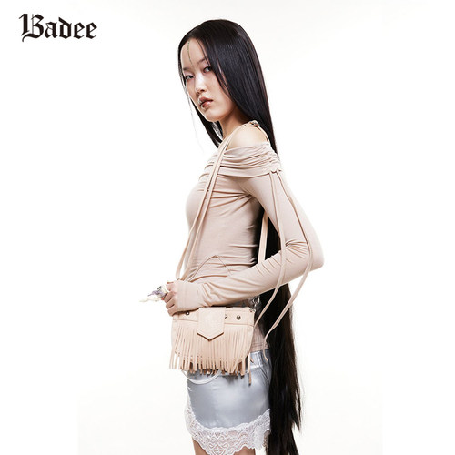 Badee 原创设计女包新款时尚百搭单肩斜挎小方包高级质感手提包