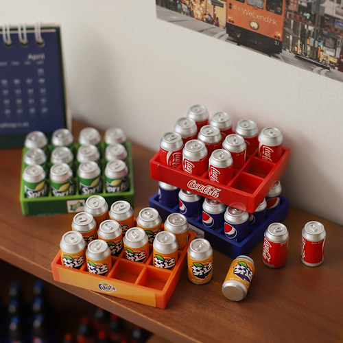 “肥宅水”微缩仿真饮料瓶模型