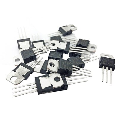 三端稳压L7805CV/7806/7808/7809/7812/7815/7818/7824直插TO-220