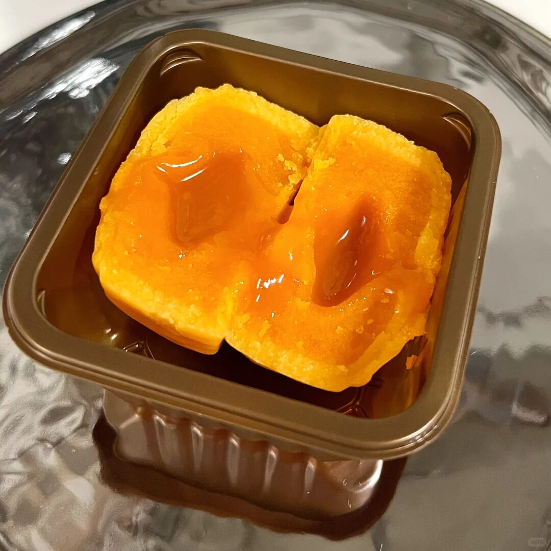 月饼中秋月饼送礼经典港式口味糕点精品礼盒H-011